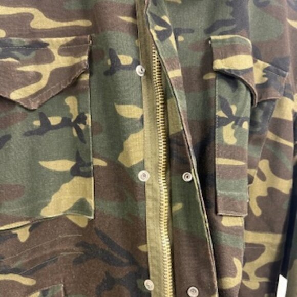 Vintage M-65 Field Jacket – Camo Military Coat | Rugged Tactical Utility - XL - Picture 3 of 7